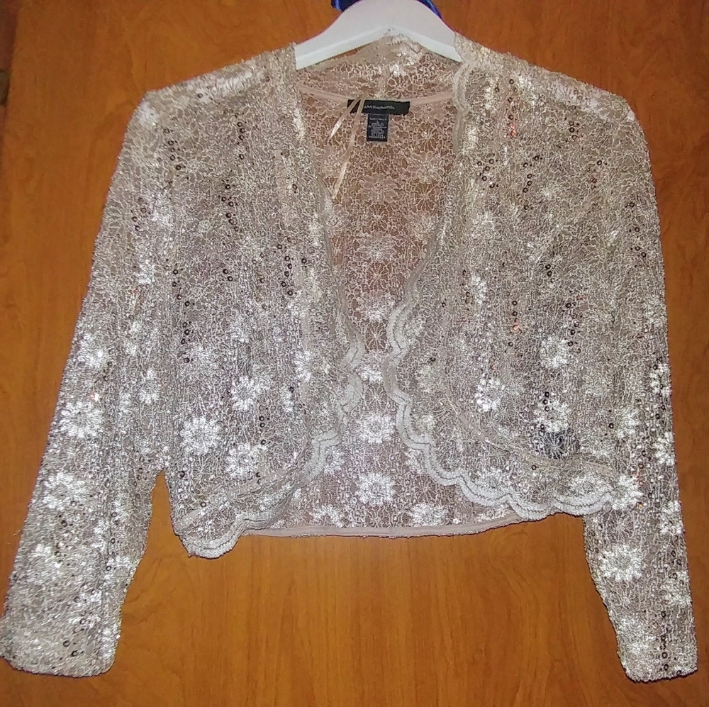 Formal Lace Bolo